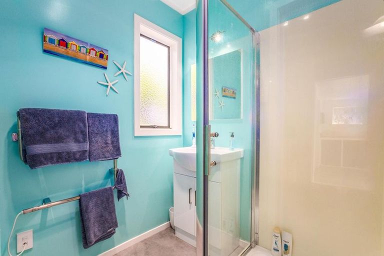 Photo of property in 162 Motuhara Road, Plimmerton, Porirua, 5026