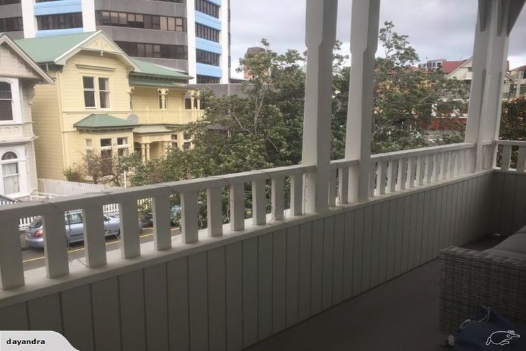 Photo of property in 15 Portland Crescent, Thorndon, Wellington, 6011