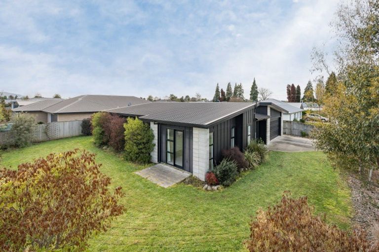 Photo of property in 35 Kerei Street, Motueka, 7120