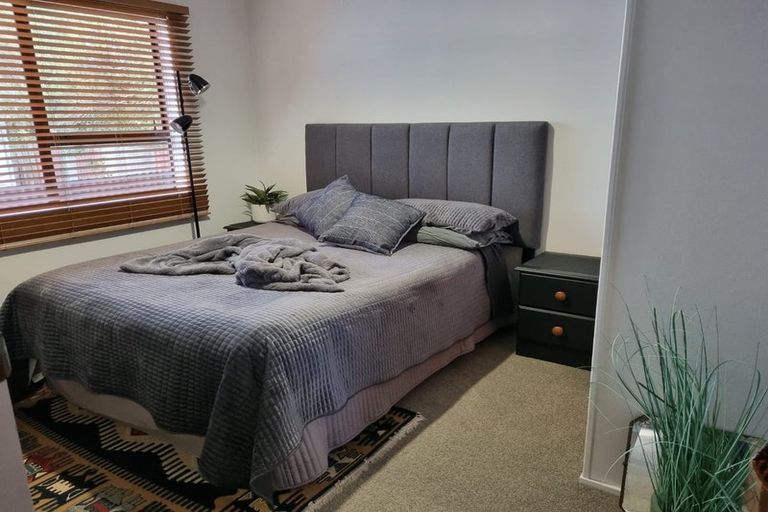 Photo of property in 33b Grey Street, Martinborough, 5711