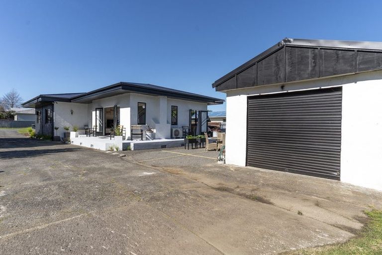 Photo of property in 53 Victoria Street, Carterton, 5713