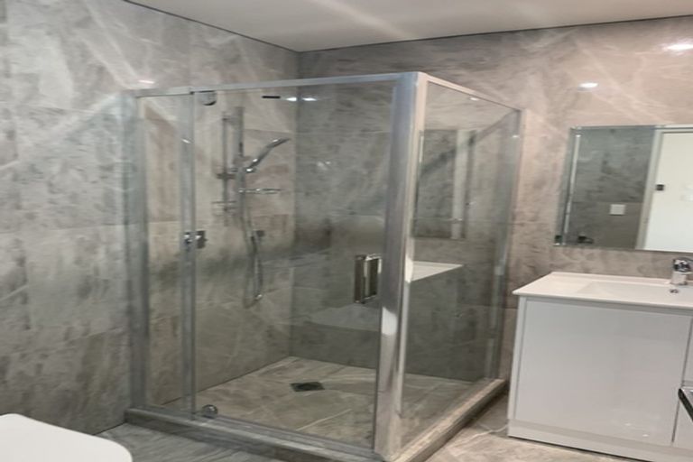 Photo of property in 4a Kelman Road, Kelston, Auckland, 0602