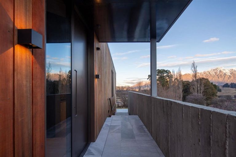 Photo of property in 275 Littles Road, Dalefield, Queenstown, 9371