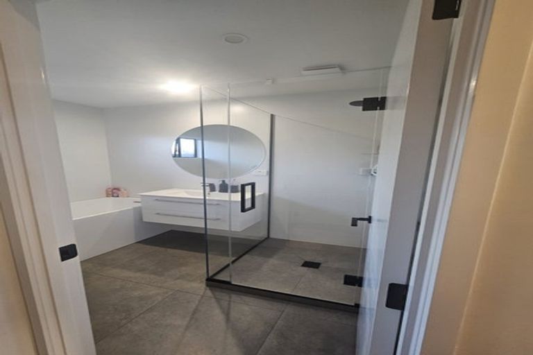 Photo of property in 34 Ti Nana Crescent, Henderson, Auckland, 0610