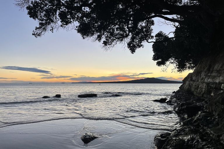 Photo of property in 17a Harley Road, Takapuna, Auckland, 0622