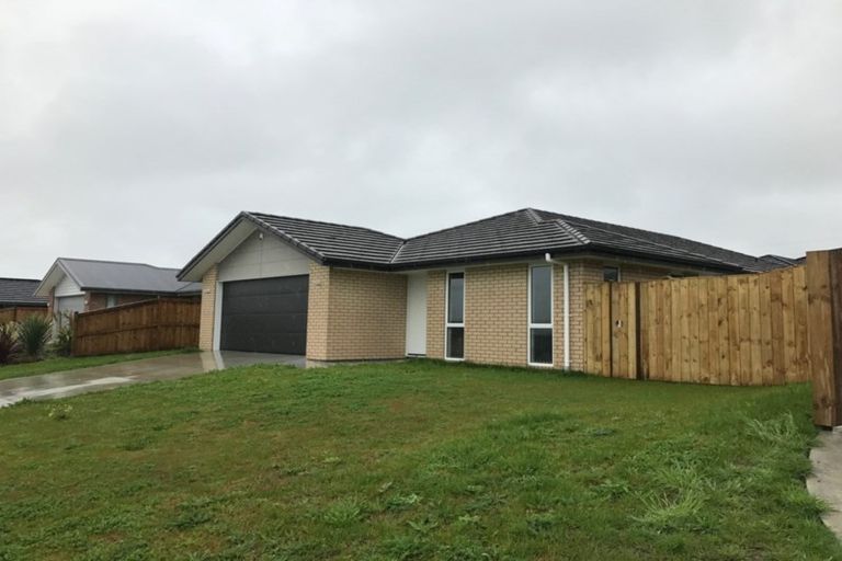 Photo of property in 4 Millbrae Place, Pokeno, 2402