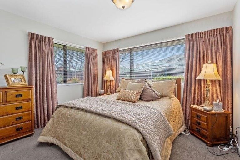 Photo of property in 12a Penruddock Rise, Westmorland, Christchurch, 8025