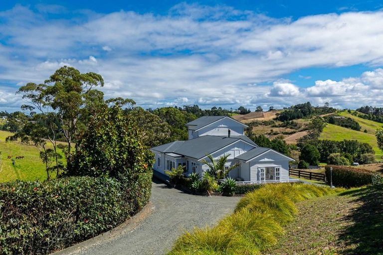 Photo of property in 189 Foley Quarry Road, Dairy Flat, Albany, 0792