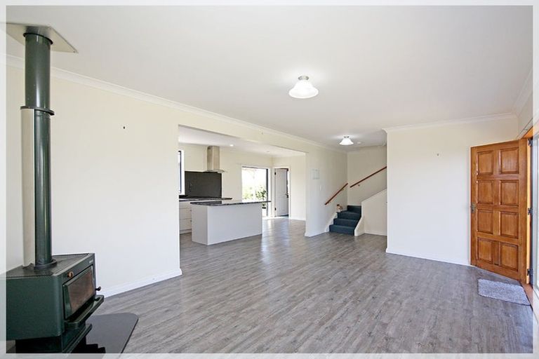 Photo of property in 5 Chaffey Street, Foxton Beach, Foxton, 4815