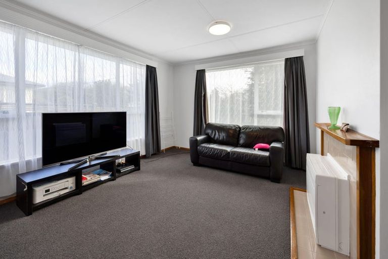 Photo of property in 3 Falstaff Street, Stratford, 4332