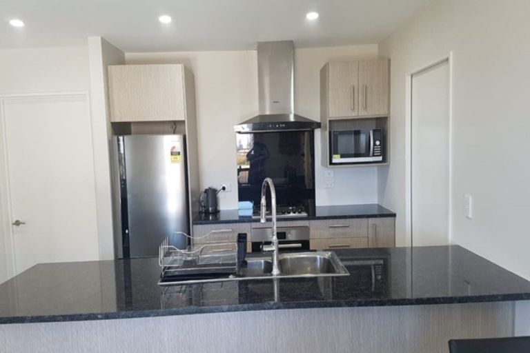 Photo of property in 2 Dow Square, Wigram, Christchurch, 8025