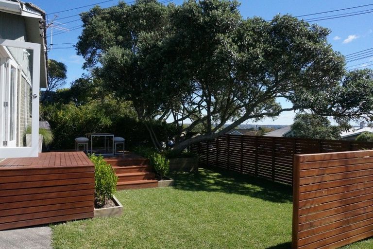 Photo of property in 1/23 Aramoana Avenue, Devonport, Auckland, 0624