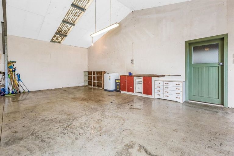 Photo of property in 104 Ringawhati Road, Otaki, 5583