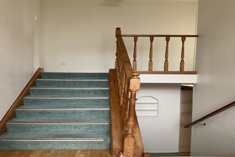 Photo of property in 14 Curacao Place, Grenada Village, Wellington, 6037