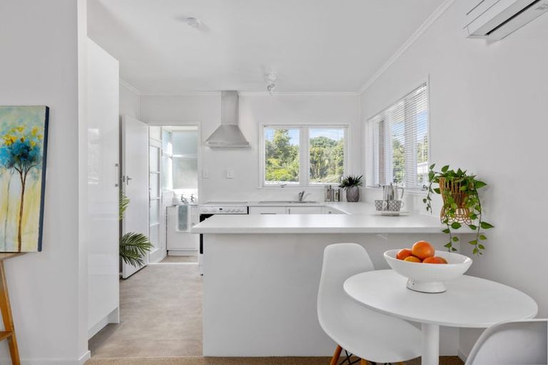 Photo of property in 4/760 Beach Road, Browns Bay, Auckland, 0630