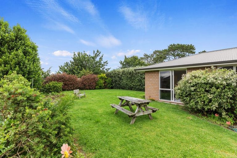 Photo of property in 35 Teal Place, Pyes Pa, Tauranga, 3112