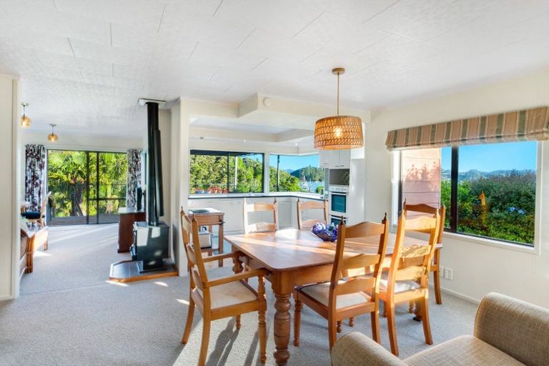 Photo of property in 15 Kakapu Road, Okiato, Russell, 0272