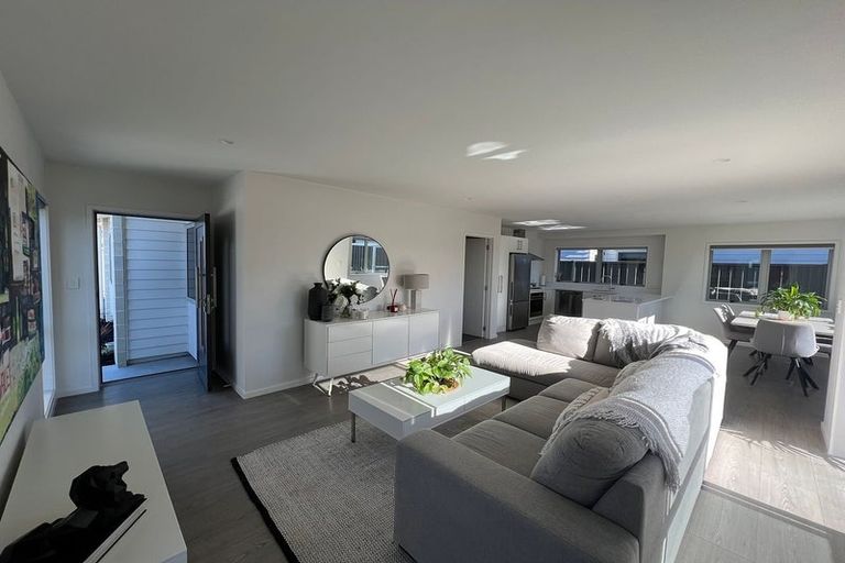 Photo of property in 103 King Street, Taradale, Napier, 4112