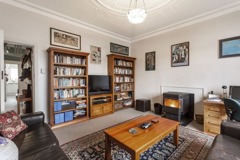 Photo of property in 15 Crete Street, Saint Kilda, Dunedin, 9012