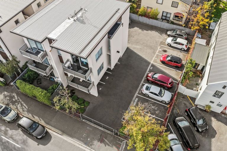 Photo of property in 7/318 Barbadoes Street, Christchurch Central, Christchurch, 8011