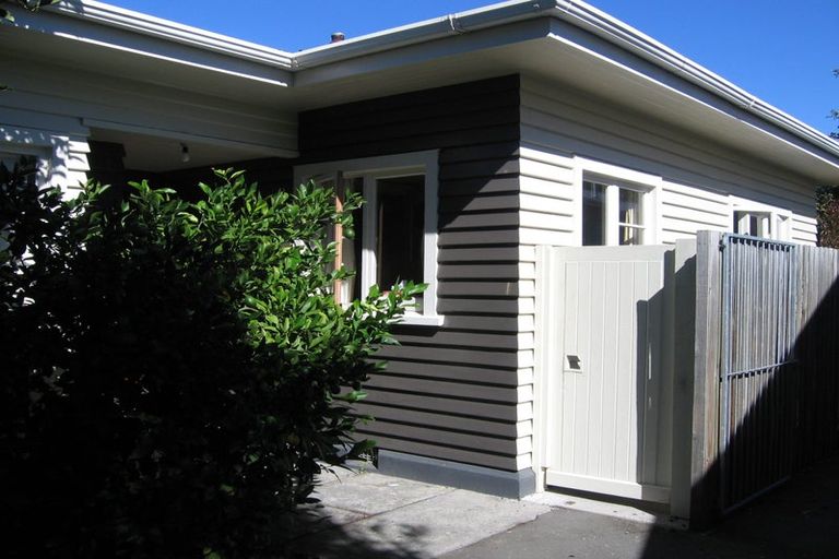 Photo of property in 17 Mersey Street, St Albans, Christchurch, 8014