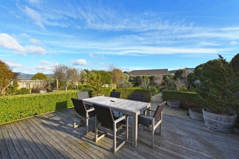 Photo of property in 116 Kirton Drive, Riverstone Terraces, Upper Hutt, 5018
