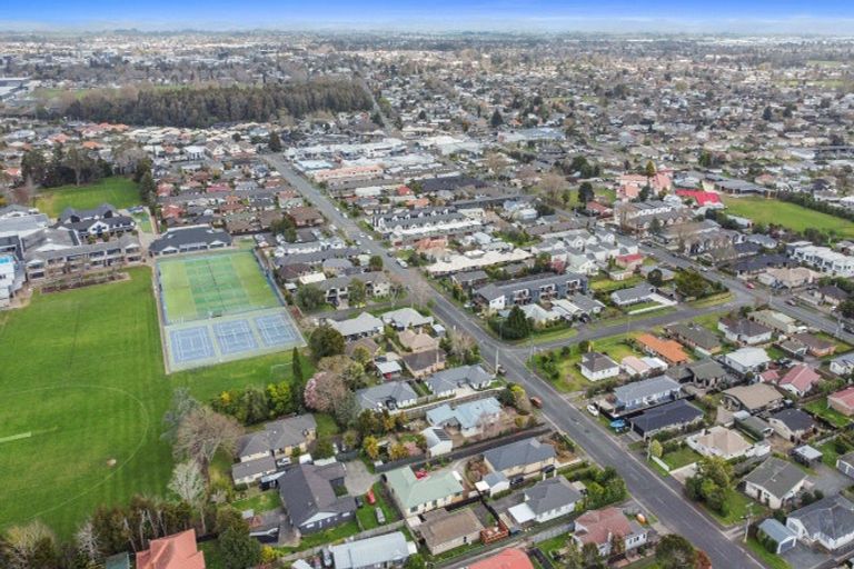 Photo of property in 52 Enderley Avenue, Enderley, Hamilton, 3214