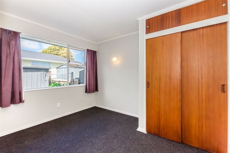 Photo of property in 54a Ruapehu Street, Paraparaumu, 5032