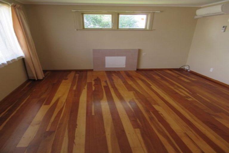 Photo of property in 2/20 John Street, Trentham, Upper Hutt, 5018