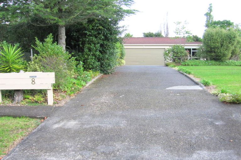 Photo of property in 8 Kingfisher Grove, Greenhithe, Auckland, 0632