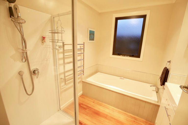 Photo of property in 127 Beerescourt Road, Beerescourt, Hamilton, 3200