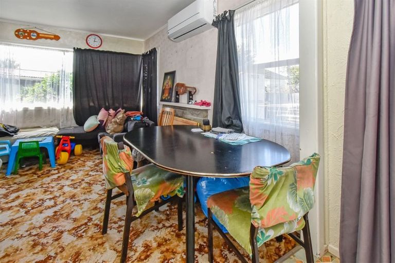 Photo of property in 11 Cheviot Street, Mangere East, Auckland, 2024