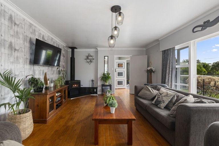 Photo of property in 22 Wharepaina Crescent, Springfield, Rotorua, 3015