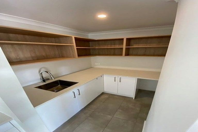 Photo of property in 53 Jack Lachlan Drive, Beachlands, Auckland, 2018