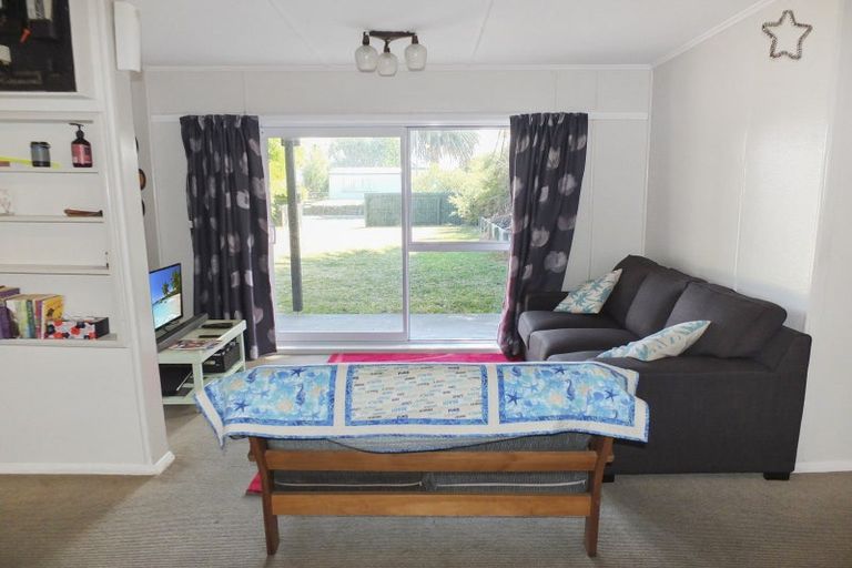 Photo of property in 40 Pratt Avenue, Foxton Beach, Foxton, 4815