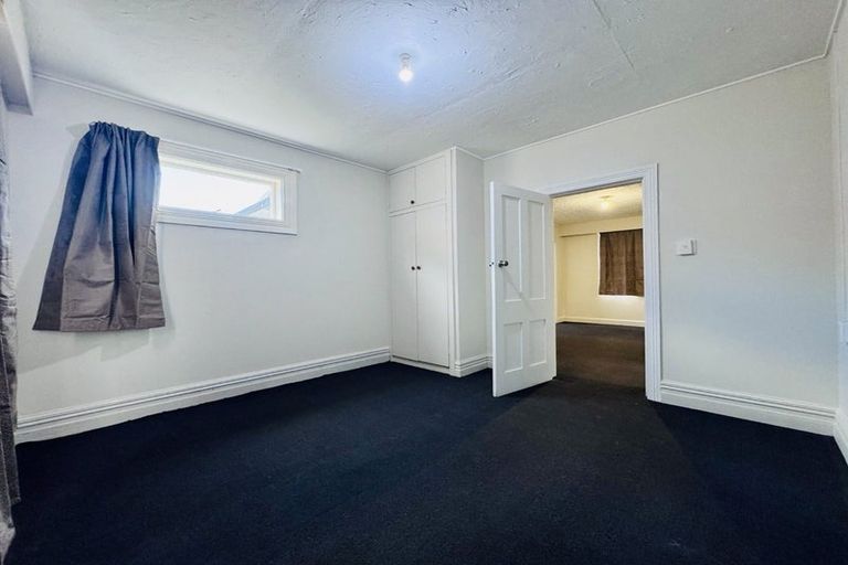 Photo of property in 28 Shakespeare Road, Waltham, Christchurch, 8023
