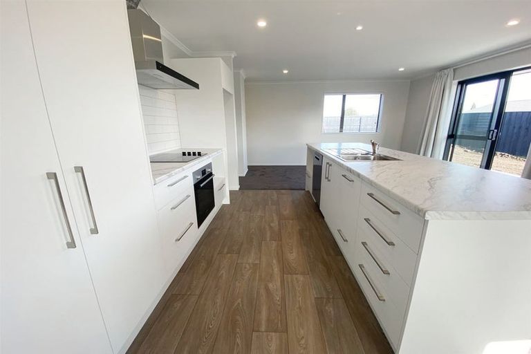 Photo of property in 7 Rusbatch Lane, Belfast, Christchurch, 8051