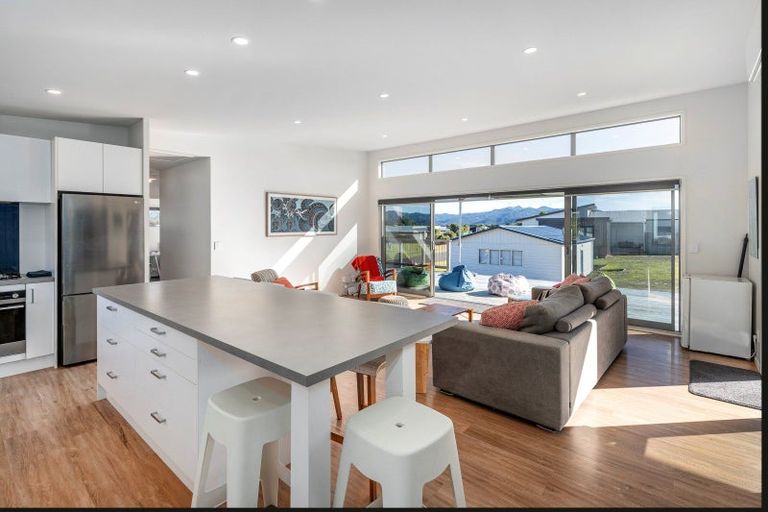 Photo of property in 161 The Fairway, Matarangi, Whitianga, 3592