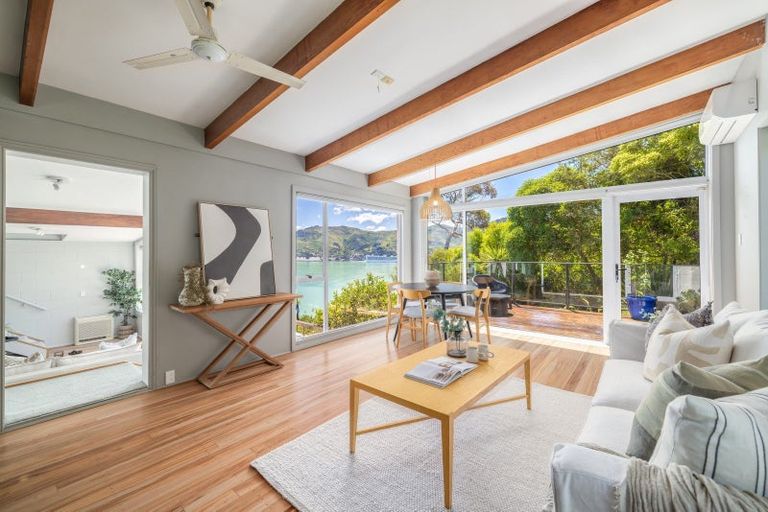 Photo of property in 23 Te Ara Crescent, Diamond Harbour, Lyttelton, 8971