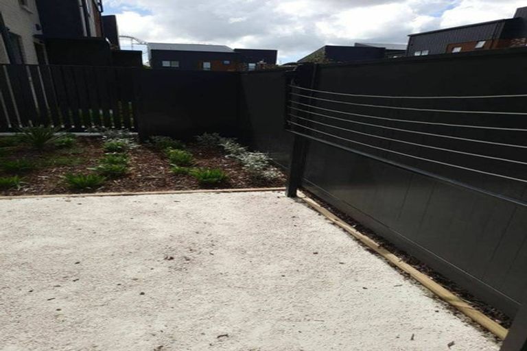 Photo of property in 30 Tuhono Street, Manukau, Auckland, 2104