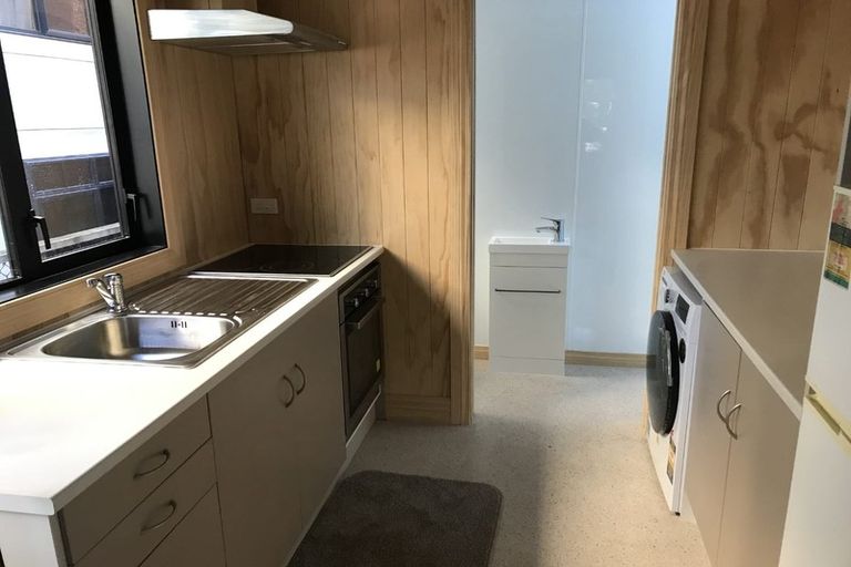 Photo of property in 1/63 Queen Street, North Dunedin, Dunedin, 9016