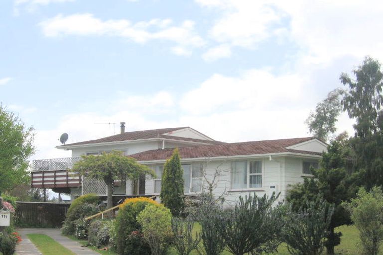 Photo of property in 111 Richmond Avenue, Richmond Heights, Taupo, 3330