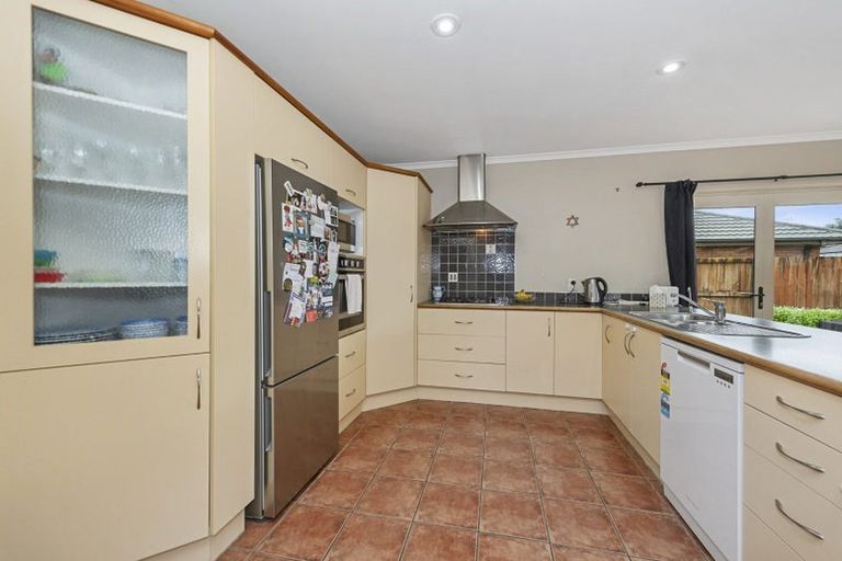 Photo of property in 10 Westminster Place, Rototuna North, Hamilton, 3210