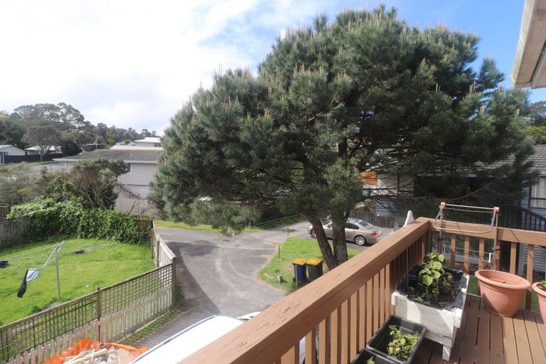 Photo of property in 1/139 Spinella Drive, Bayview, Auckland, 0629