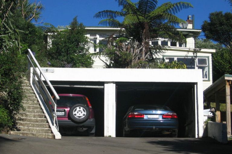 Photo of property in 31 Ngaio Gorge Road, Ngaio, Wellington, 6035