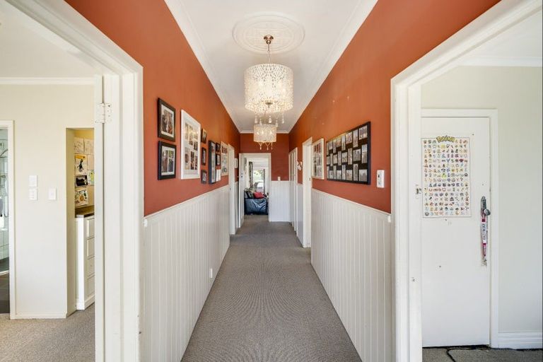 Photo of property in 28 Vigor Brown Street, Napier South, Napier, 4110