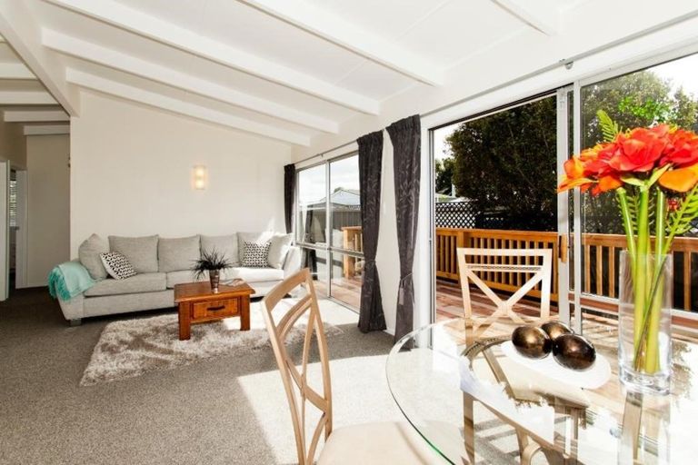 Photo of property in 47a Riverside Road, Orewa, 0931