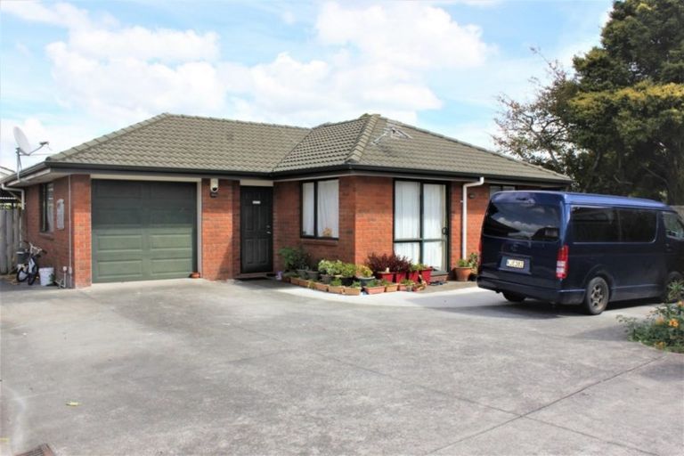 Photo of property in 184a Russell Road, Manurewa, Auckland, 2102