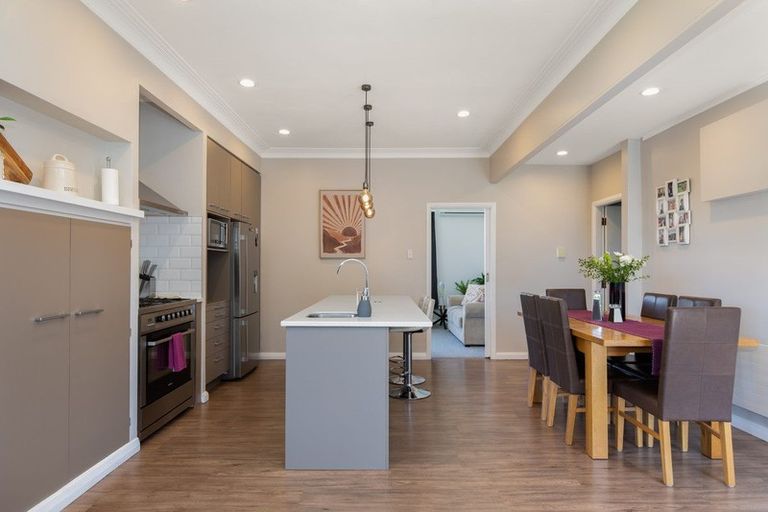 Photo of property in 49 Vogel Street, Cambridge, 3434