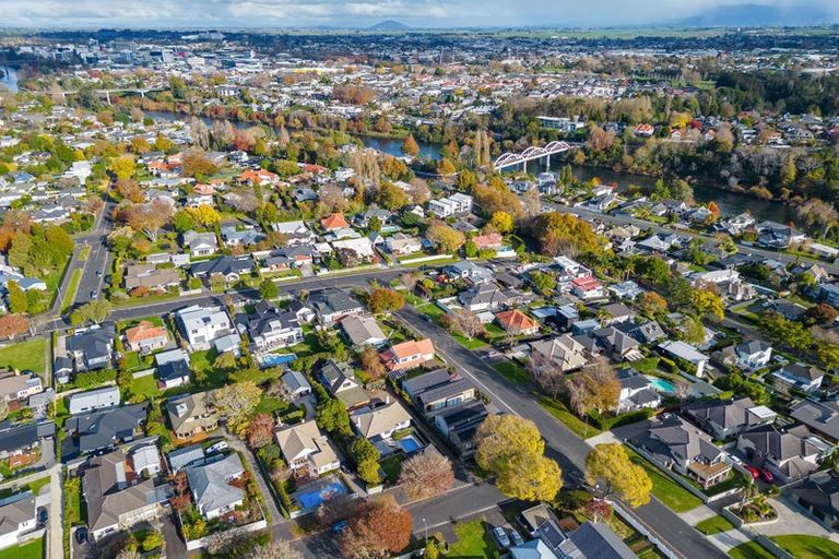 Photo of property in 6 Strowan Avenue, Fairfield, Hamilton, 3214